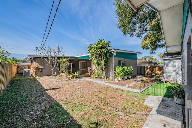 4907 N MENDENHALL DRIVE, Tampa, FL 33603