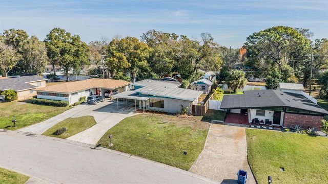 4907 N MENDENHALL DRIVE, Tampa, FL 33603