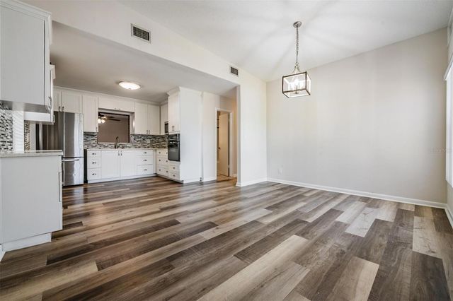 4907 N MENDENHALL DRIVE, Tampa, FL 33603