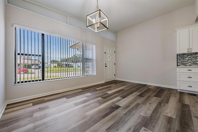 4907 N MENDENHALL DRIVE, Tampa, FL 33603