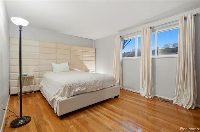 25713 Salem Street, Roseville, MI 48066