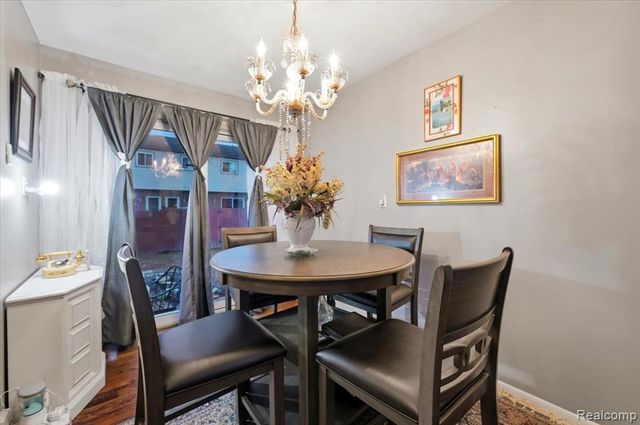 25713 Salem Street, Roseville, MI 48066