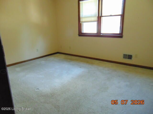 10409 Charleswood Rd, Louisville, KY 40229