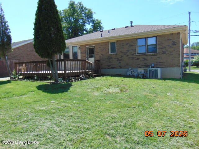 10409 Charleswood Rd, Louisville, KY 40229