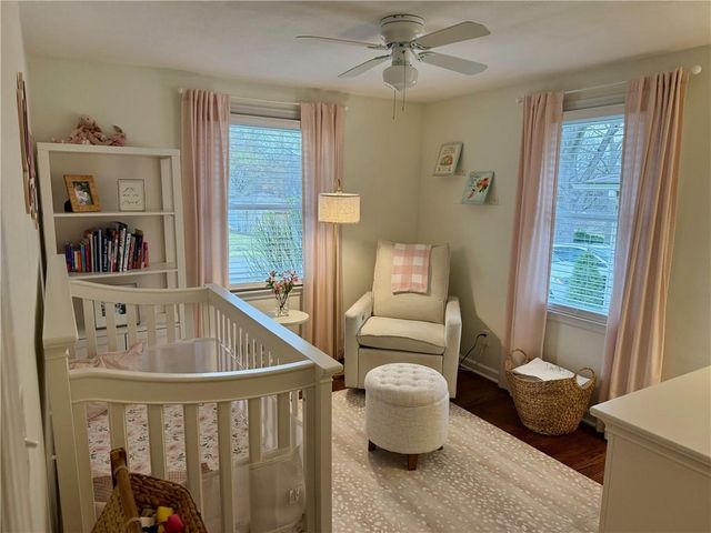 5709 W 78th Street, Prairie Village, KS 66208