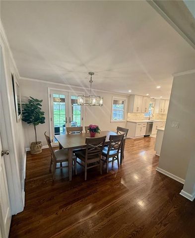 5709 W 78th Street, Prairie Village, KS 66208
