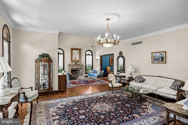 228 MUNN LN, Cherry Hill, NJ 08034