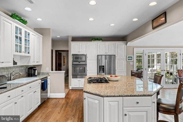 228 MUNN LN, Cherry Hill, NJ 08034