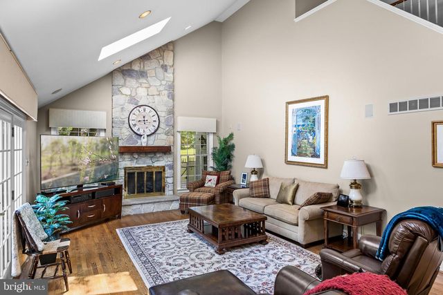 228 MUNN LN, Cherry Hill, NJ 08034