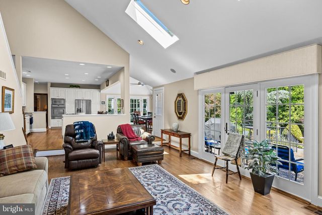 228 MUNN LN, Cherry Hill, NJ 08034