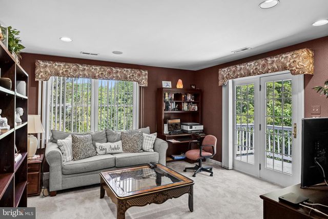 228 MUNN LN, Cherry Hill, NJ 08034
