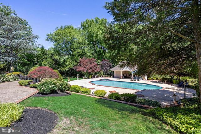 228 MUNN LN, Cherry Hill, NJ 08034
