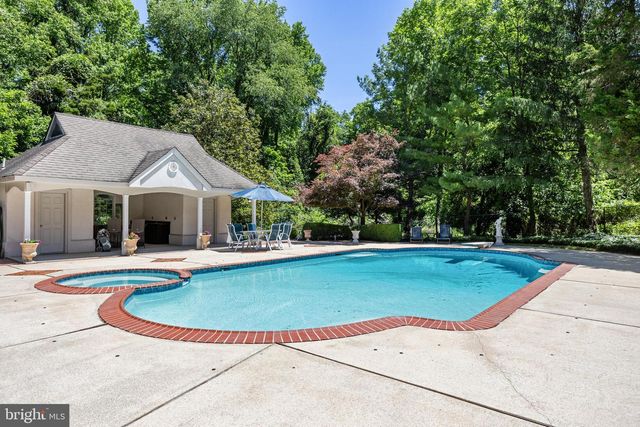 228 MUNN LN, Cherry Hill, NJ 08034
