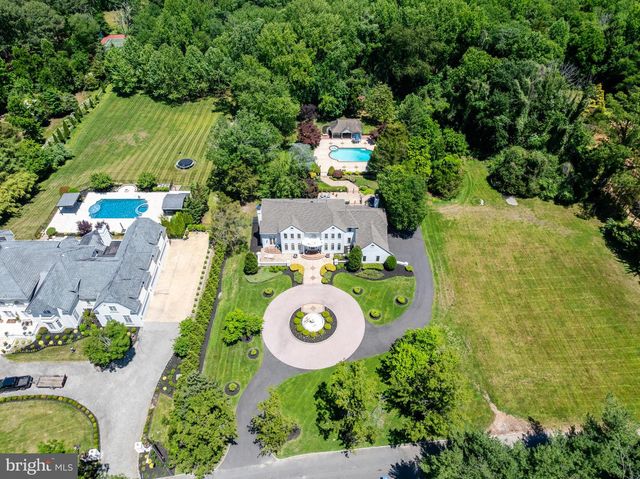 228 MUNN LN, Cherry Hill, NJ 08034