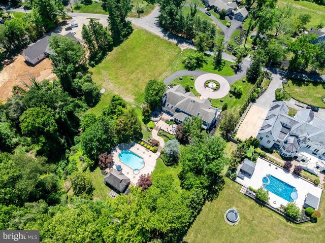 228 MUNN LN, Cherry Hill, NJ 08034