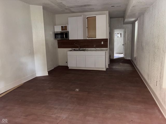425 N Grant Avenue, Indianapolis, IN 46201