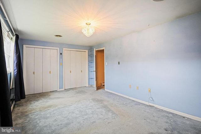 808 WASHINGTON RD, Westminster, MD 21157