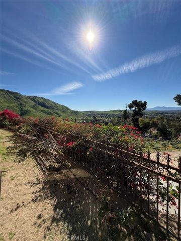 3000 Galaxie Heights, Riverside, CA 92507