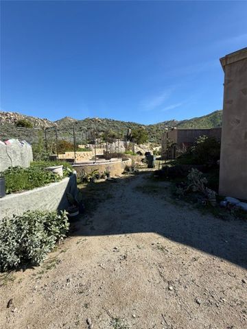 3000 Galaxie Heights, Riverside, CA 92507