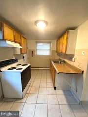 64 S EVANS ST #UNIT 2, Pottstown, PA 19464