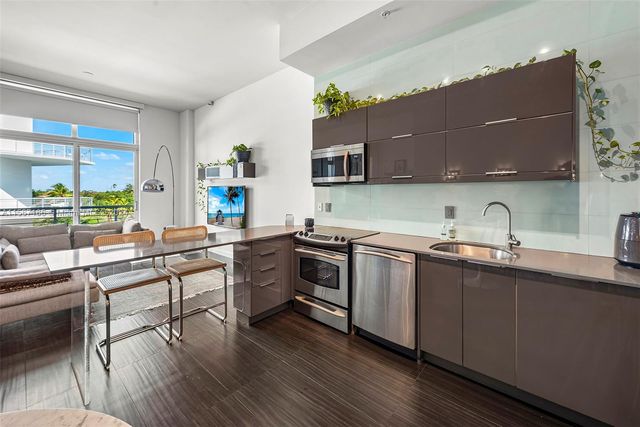 2001 Meridian Ave 517, Miami Beach, FL 33139