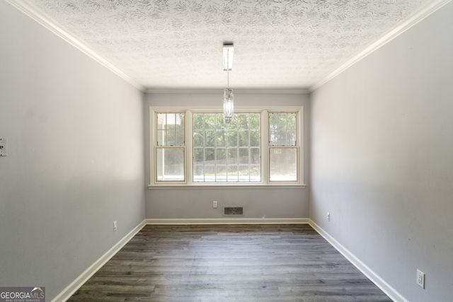 225 Dix Lee On Drive, Fayetteville, GA 30214