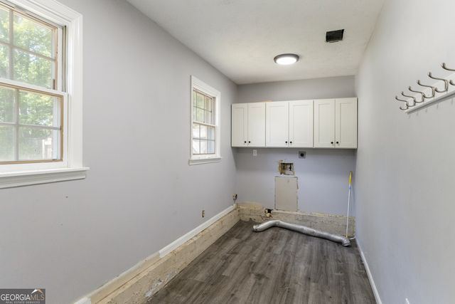 225 Dix Lee On Drive, Fayetteville, GA 30214