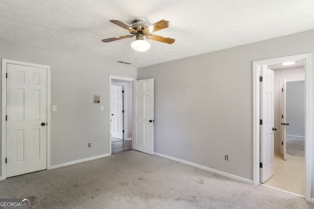 225 Dix Lee On Drive, Fayetteville, GA 30214