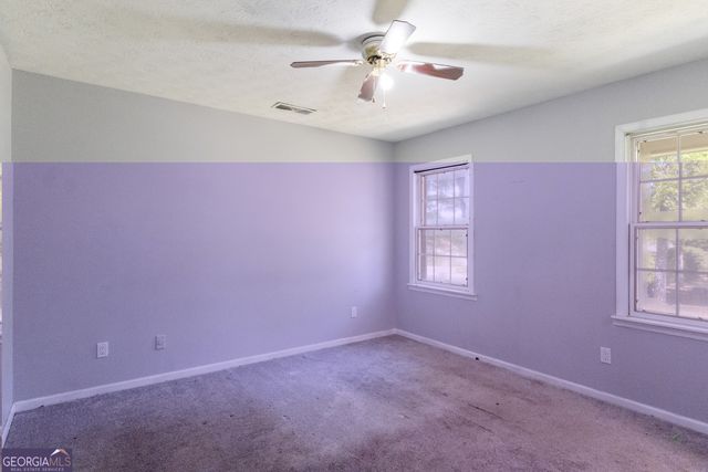 225 Dix Lee On Drive, Fayetteville, GA 30214