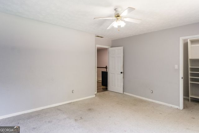225 Dix Lee On Drive, Fayetteville, GA 30214
