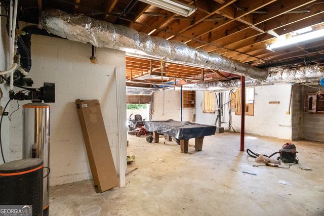 225 Dix Lee On Drive, Fayetteville, GA 30214