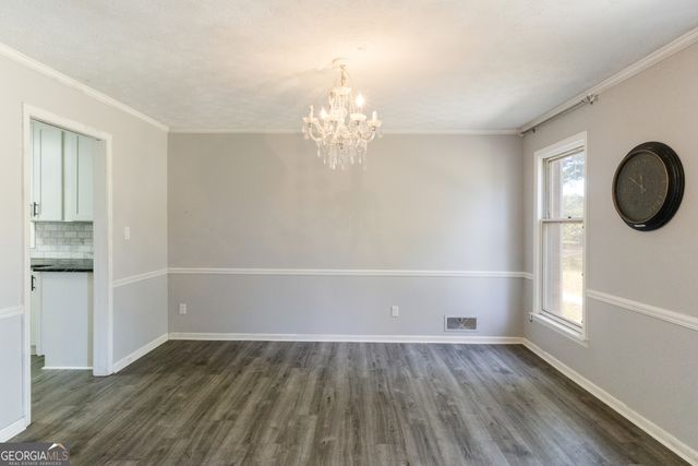 225 Dix Lee On Drive, Fayetteville, GA 30214