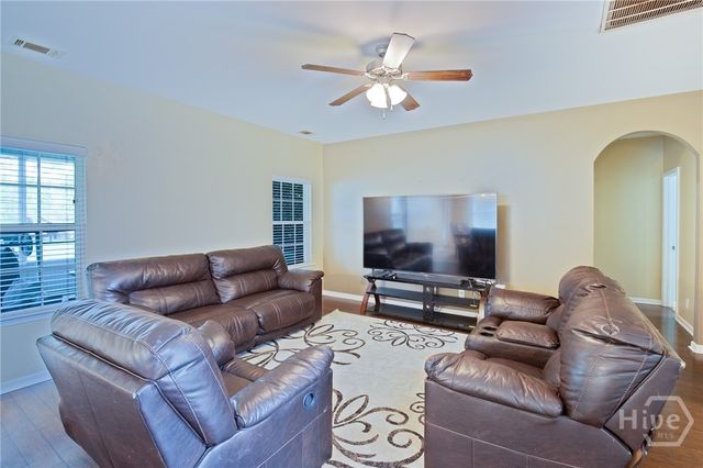 54 Cumberland Drive NE, Ludowici, GA 31316