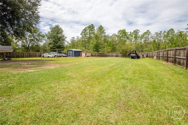 54 Cumberland Drive NE, Ludowici, GA 31316