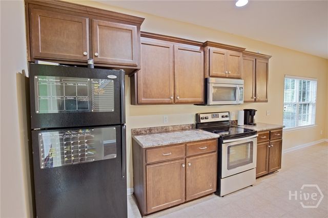 54 Cumberland Drive NE, Ludowici, GA 31316