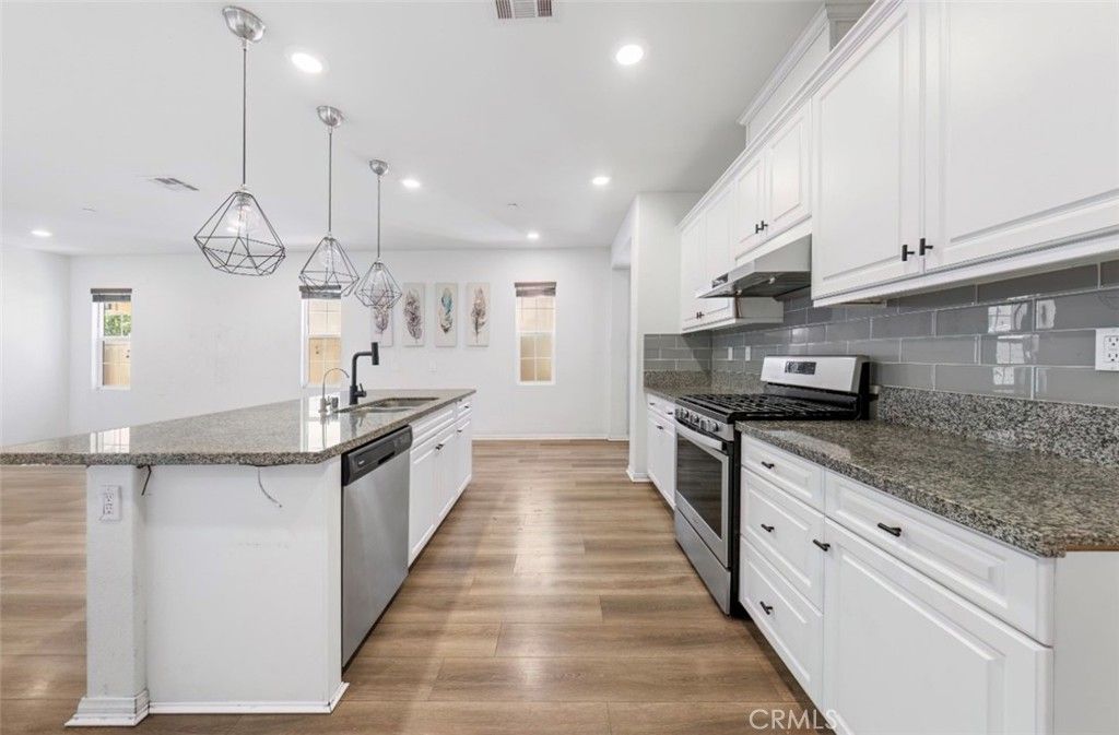 Image 10 of property listing at 1152 N Tribune Privado, Ontario, CA 91764
