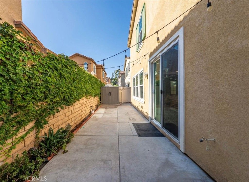 Image 21 of property listing at 1152 N Tribune Privado, Ontario, CA 91764
