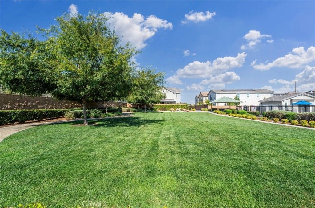 Image 23 of property listing at 1152 N Tribune Privado, Ontario, CA 91764