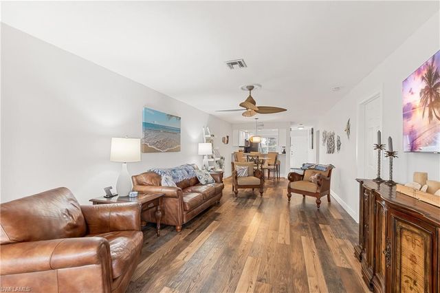 321 Cape Coral PKWY W # 102, Cape Coral, FL 33914