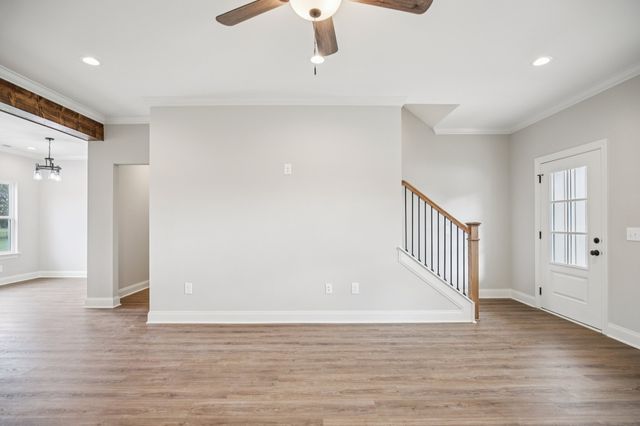 208 Karley Ln, Chapel Hill, TN 37034