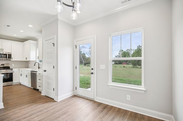 208 Karley Ln, Chapel Hill, TN 37034