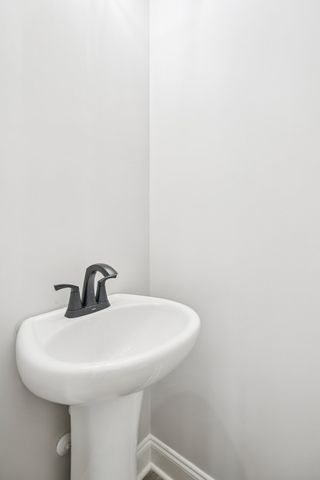 208 Karley Ln, Chapel Hill, TN 37034