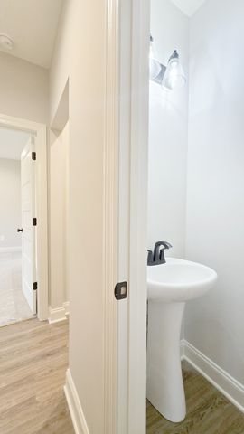 208 Karley Ln, Chapel Hill, TN 37034