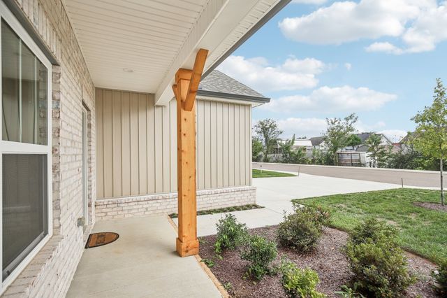 208 Karley Ln, Chapel Hill, TN 37034