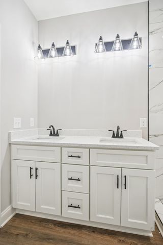 208 Karley Ln, Chapel Hill, TN 37034