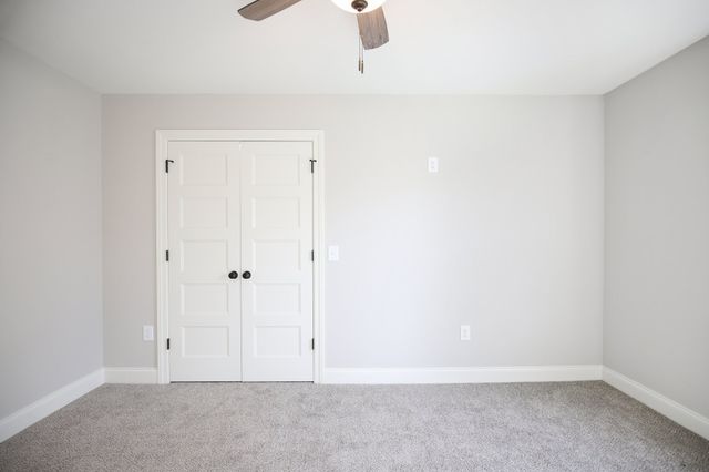 208 Karley Ln, Chapel Hill, TN 37034