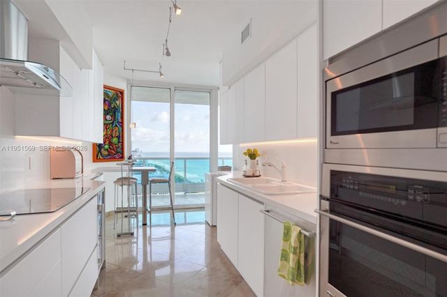 5025 Collins Ave 2107, Miami Beach, FL 33140