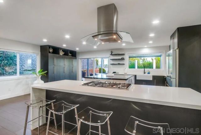 13297 Portofino Drive, Del Mar, CA 92014