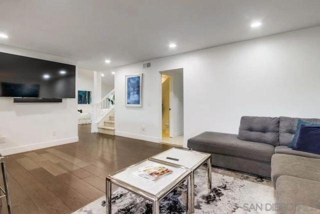 13297 Portofino Drive, Del Mar, CA 92014