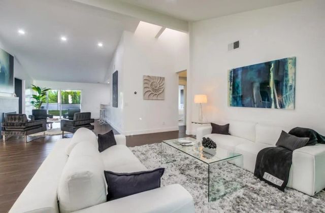 13297 Portofino Drive, Del Mar, CA 92014